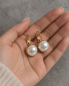 Preview: Perlen Ohrringe 14K vergoldeter Edelstahl, Minimalistischer Goldschmuck, Elegante Hängeohrringe, Brautschmuck, Hochzeit, Geschenk für Sie